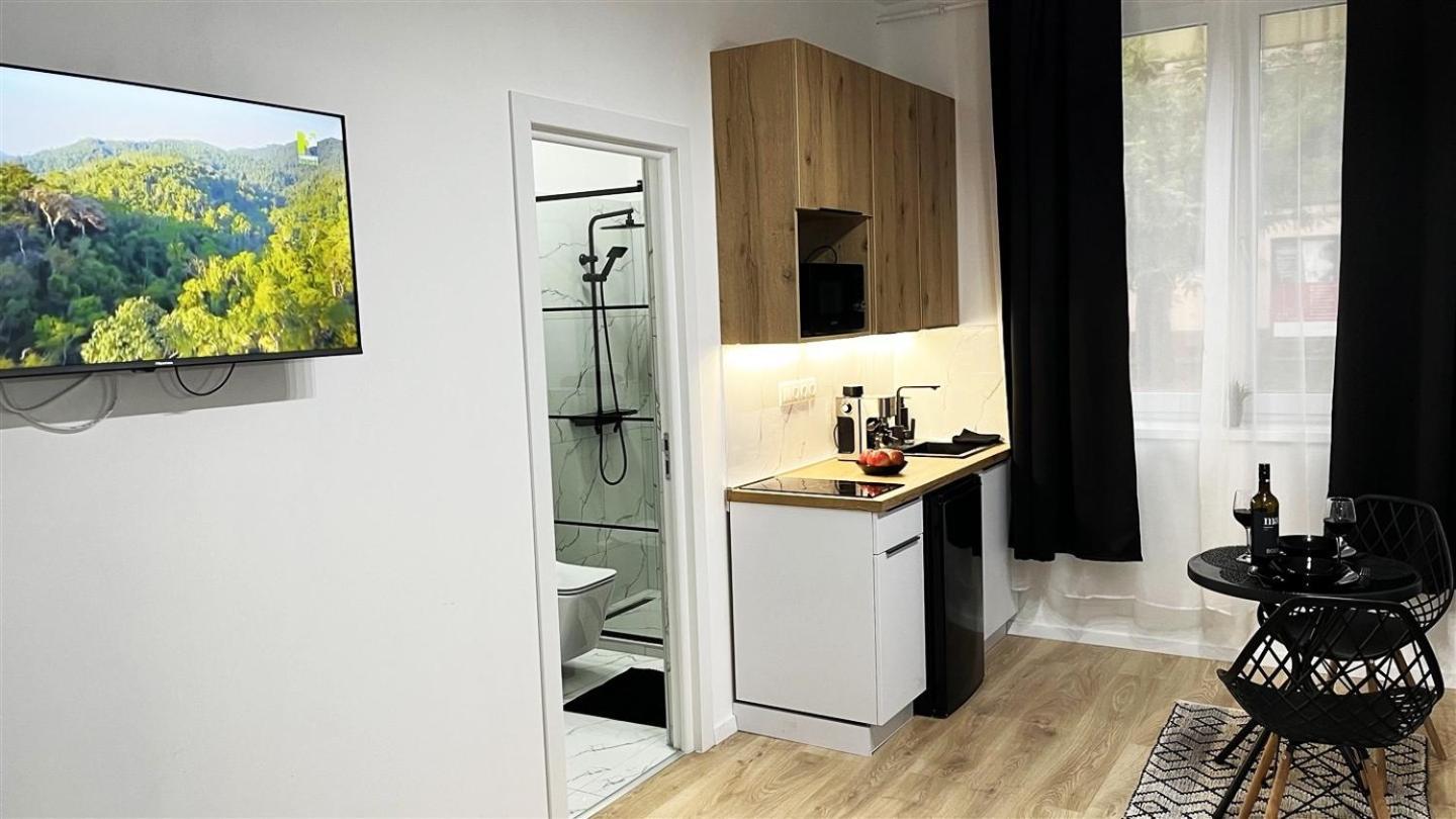 Belvarosi Lux Apartman วาชาโรชนาเมนี ภายนอก รูปภาพ